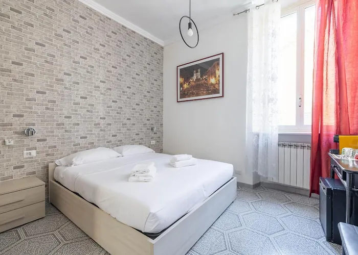 Vg Pantheon 5 Stelle Montecitorio Homestay
